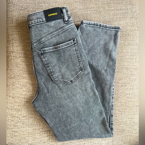 EXPRESS Super High Rise Denim Button Fly Slim Jeans - Picture 2 of 5